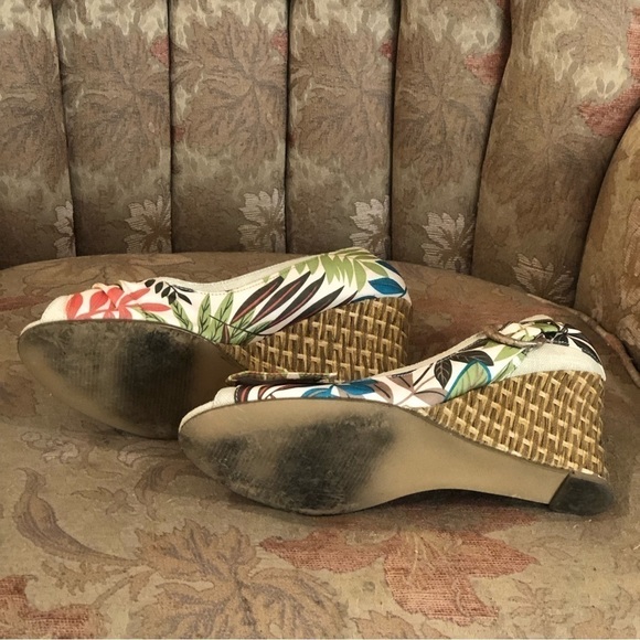 RESTRICTED tropical print peep-toe espadrilles. Leather and fabric. Size 9 - Picture 6 of 7
